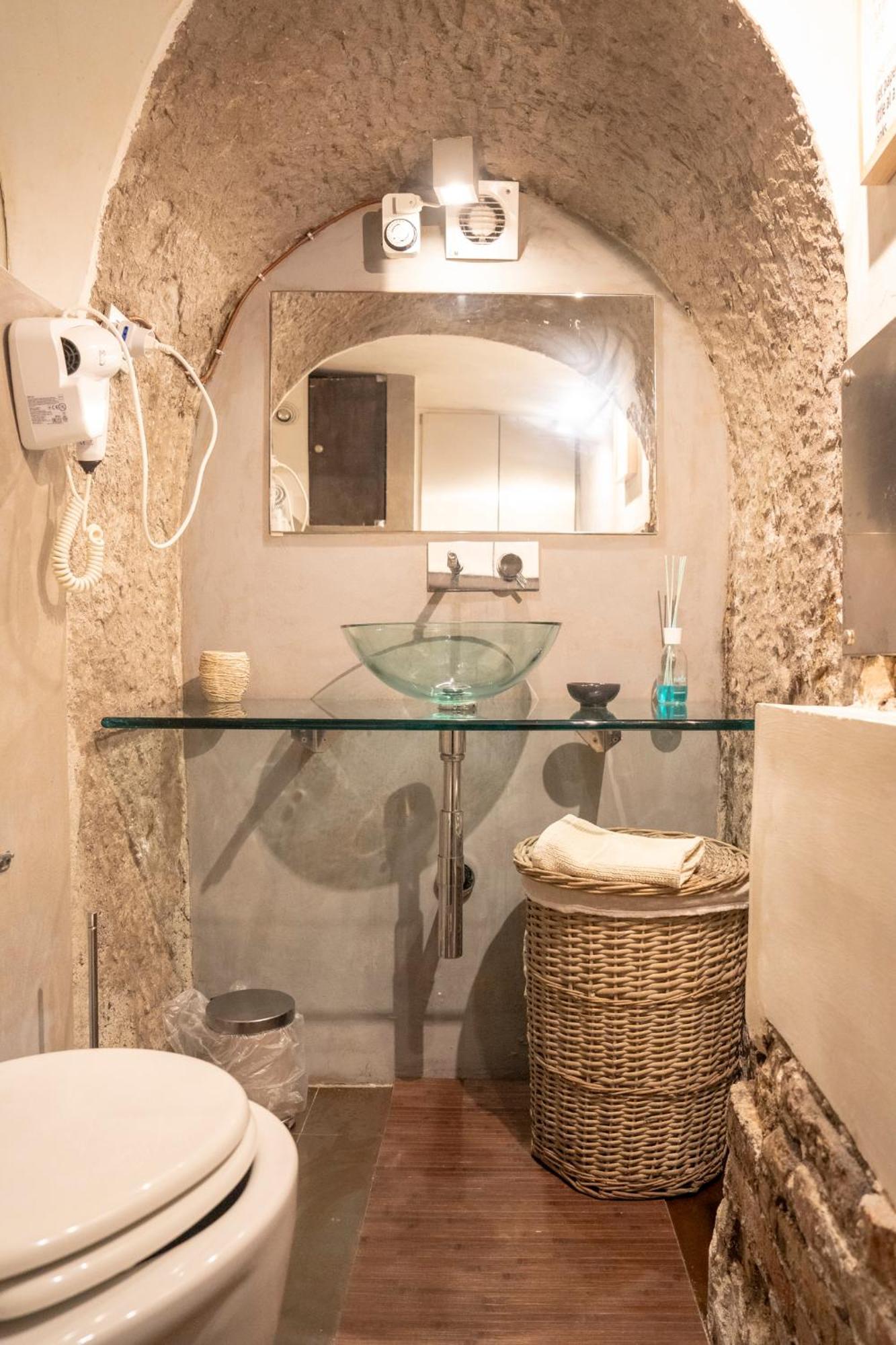 Domus Ciancaleoni - Colosseum - Rione Monti Roma Eksteriør bilde